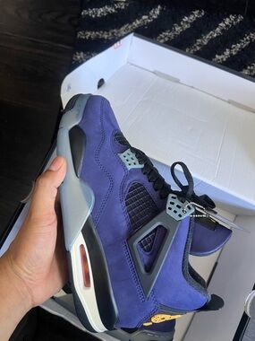 Jordan Black Box with Label